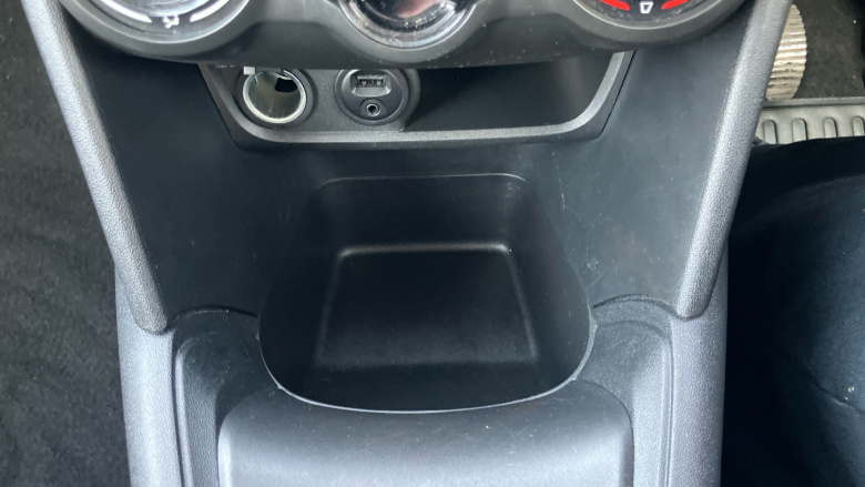 Peugeot 208 1.2 PureTech 82 Black Edition 3dr Petrol Hatchback